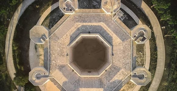 Castel del Monte & Matera: Private UNESCO Heritage Tour