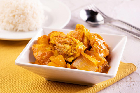 Hong Kong: ticket de acceso a Ocean Park + menú indio superiorTicket de entrada a Ocean Park + menú superior (OSTK0425)