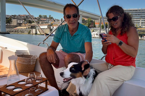 Porto: Douro River Boat Cruise with Port Wine Tasting