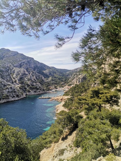 Marseille: Calanques National Park Guided Hike with Picnic | GetYourGuide