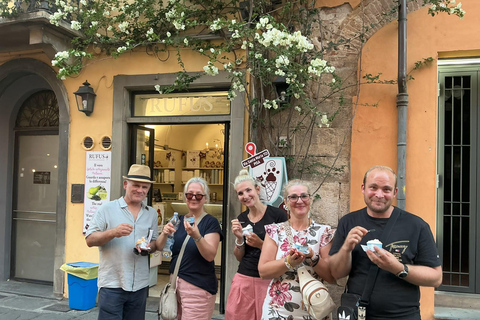 Pisa City Tour with Local Street Food Specialties