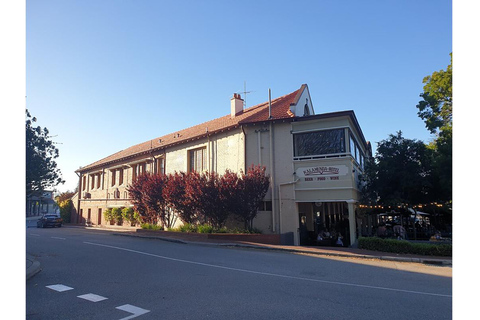 Perth Hills, Wildlife Park & Historic Pub Tour