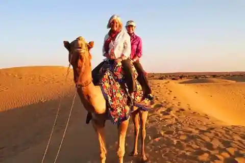 Jaipur: Viagem de 1 dia a Ajmer e Pushkar com almoço e passeio de camelo