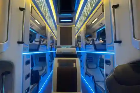 From Ninh Binh: Quang Binh Transfer by VIP Sleeper Bus