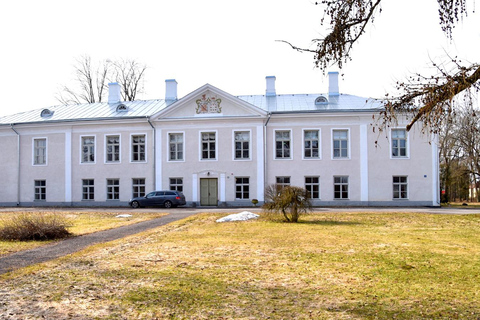 Descobre a Estónia - viagem de carro de Tallinn à cascata de JägalaDescubra a Estônia - passeio de carro de Tallinn à Cachoeira de Jägala