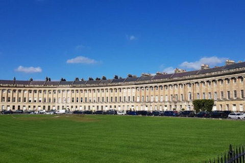 Visite guidée par un chauffeur privé : Stonehenge, château de Windsor et Bath.