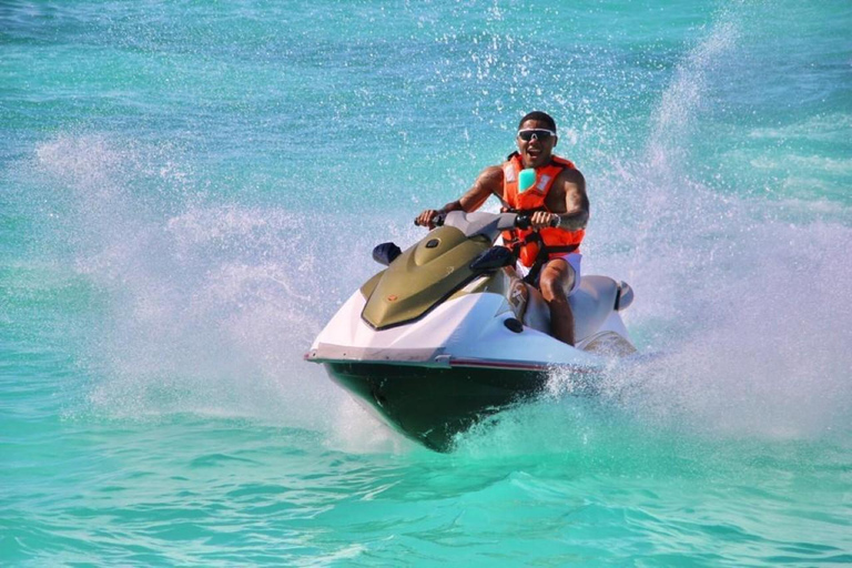 Cancún: Jet Ski Adventure with Optional Board & Tube Ride Jet Ski full Experience