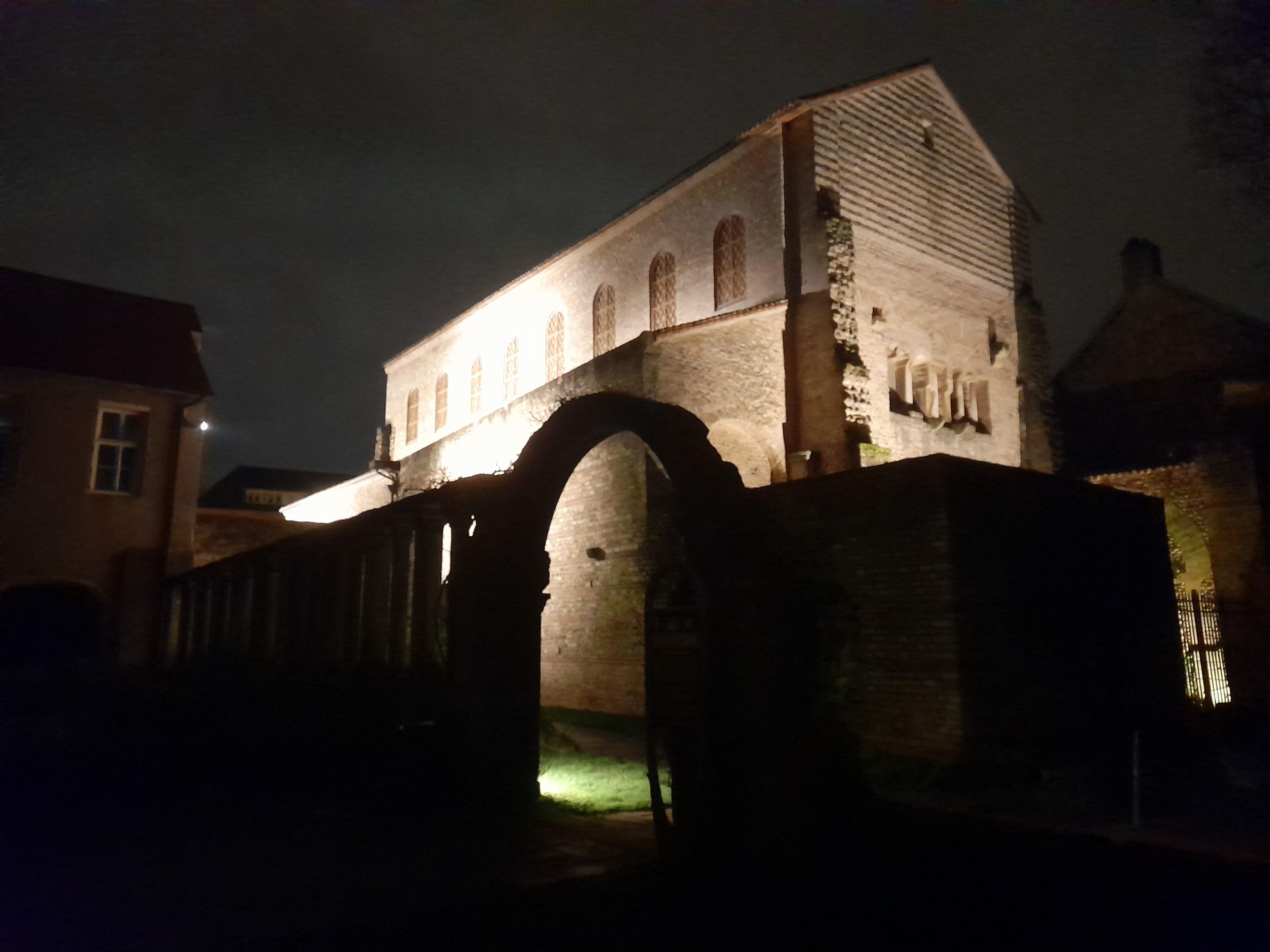 Metz: Spaziergang und Legenden in der Dämmerung in kleinen Gruppen