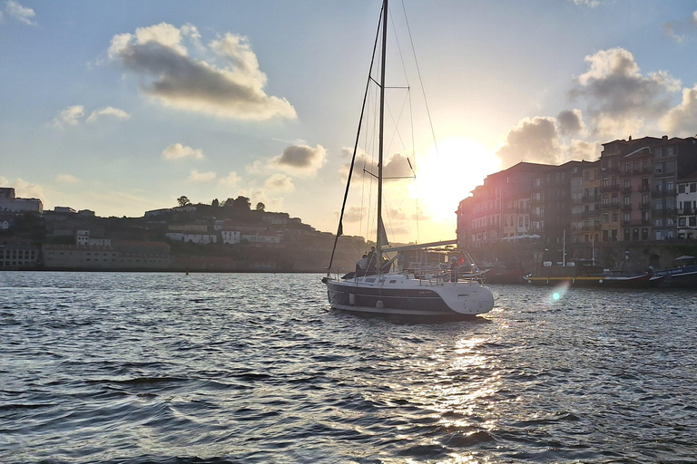 Porto,cruise with magical sunset ocean,open sail drink&snack Shared Magical Sunset Ocean