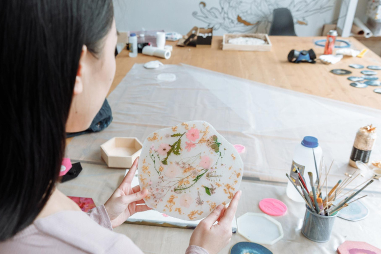 Resin Art Class In Brisbane Tray + 2 pieces of Coasters