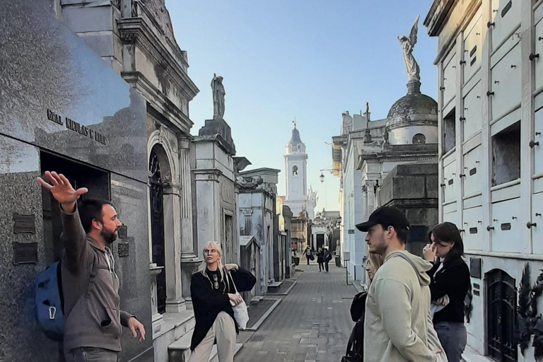 Cemitério da Recoleta - A melhor excursão a pé guiada