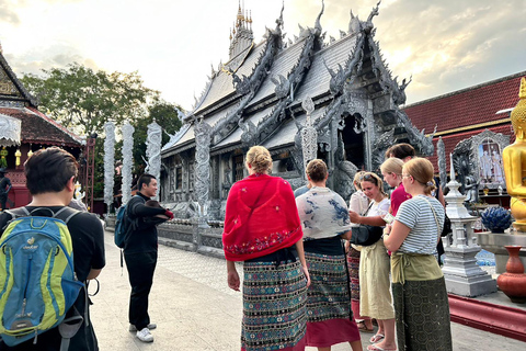 Chiang Mai: tour in bicicletta della città vecchia di mezza giornata