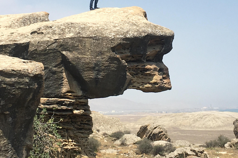 Qobustan-Felszeichnungen, Schlammvulkane, Feuertempel Ateshgah, Yan