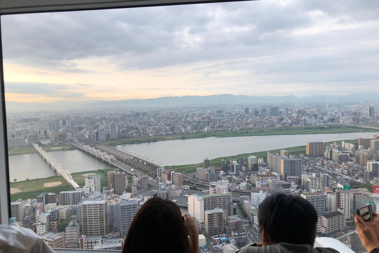 Osaka: Umeda Sky, Underground Mall & Nakazakicho Walk Small Group Tour without Entrance Fees with Meeting Point