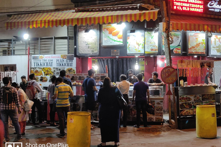 Bangalore: Paseo por las calles de la comida y un colorido bazarBangalore: Paseo privado por las calles de comida con recogida y entrega