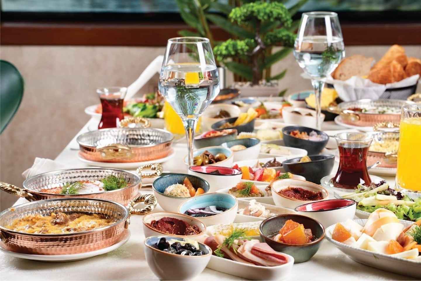 이스탄불 보스포루스: 아침 크루즈와 함께하는 조식 여행