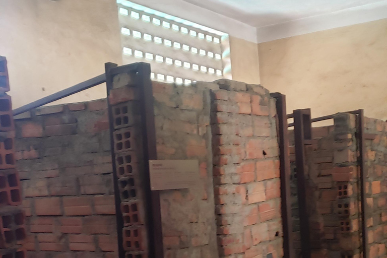 Phnom penh full day Tour full day in Phnom pen , no tour guide!