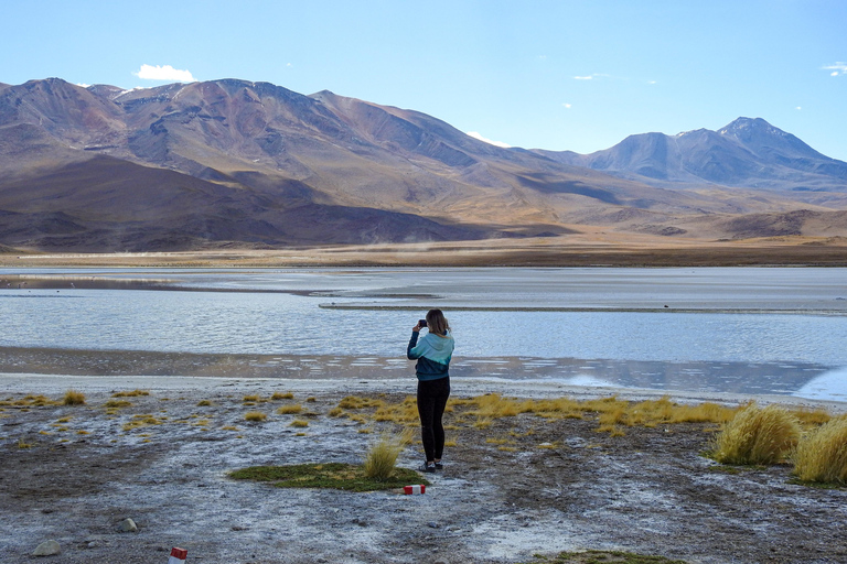 La Paz: 4-Day Uyuni Salt Flats to San Pedro de Atacama ENGLISH-SPEAKING GUIDE