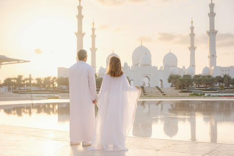 From Dubai: Abu Dhabi City Tour with Optional Lunch Abu Dhabi Tour with Qasr Al Watan Entry