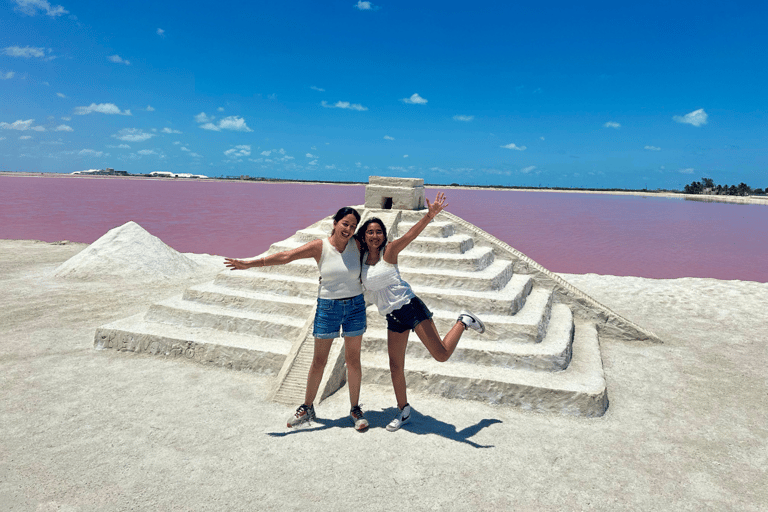 From Merida: Las Coloradas, Rio Lagartos & Beach Tour Desde Mérida: Tour Las Coloradas, Rio Lagartos y Playa