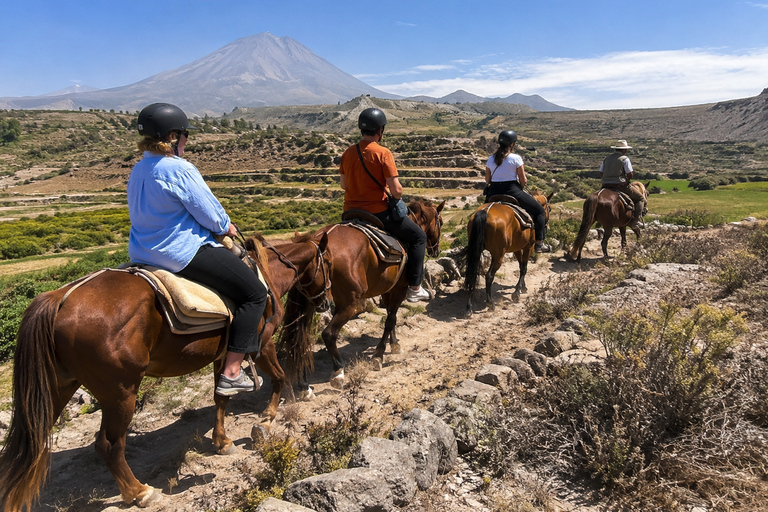 Arequipa: Horseback Riding Tour with Volcano Views Private Arequipa: Horseback Riding Tour with Volcano Views
