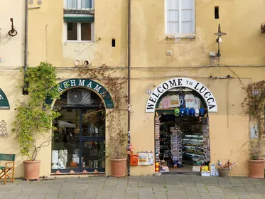 Lucca: 3 Stunden private Tour durch das Stadtzentrum und San Martino