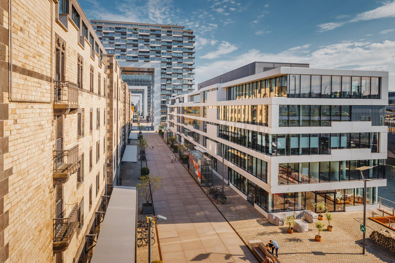 Cologne: Insta-Perfect Walk with a Local