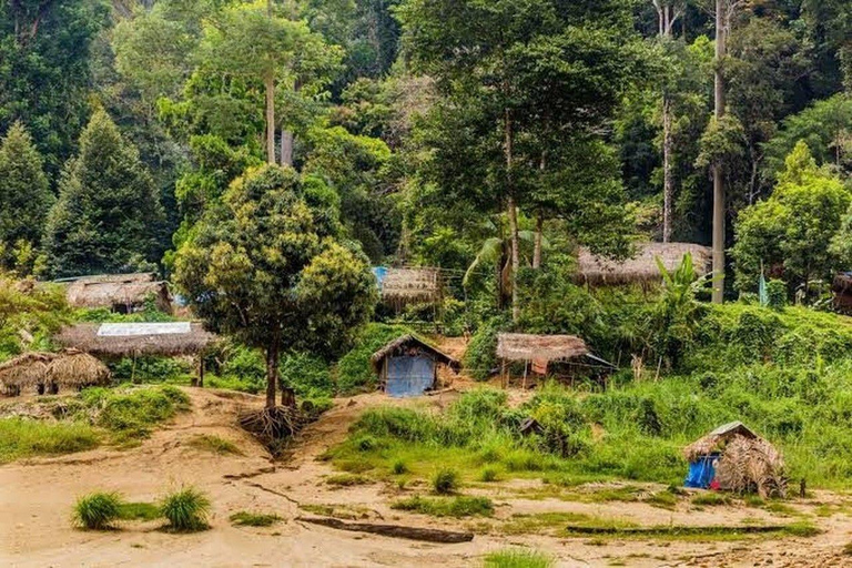 From Kuala Kubu Bharu: Bukit Kutu Guided Hike with Permit