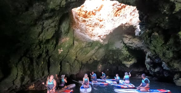 Lagos: tour guiado en SUP a las cuevas de Ponta da Piedade