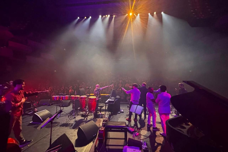 Addis Ababa: Jazz Bar Tour with Live Music and Dinner