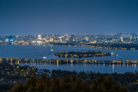 Hangzhou : Private Night Baoshi Mountain Guided Tour