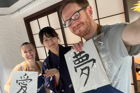 Kyoto : Japanese Calligraphy Workshop with a calligrapher
