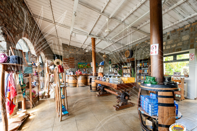 Mauritius: Tea, Rum, and Vanilla Route with Lunch Mauritius: Tea, Rum, and Vanilla Route with Lunch by Minibus
