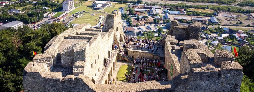 Au départ de Piatra Neamț : visite guidée de la citadelle de Neamț et de Târgu Neamț