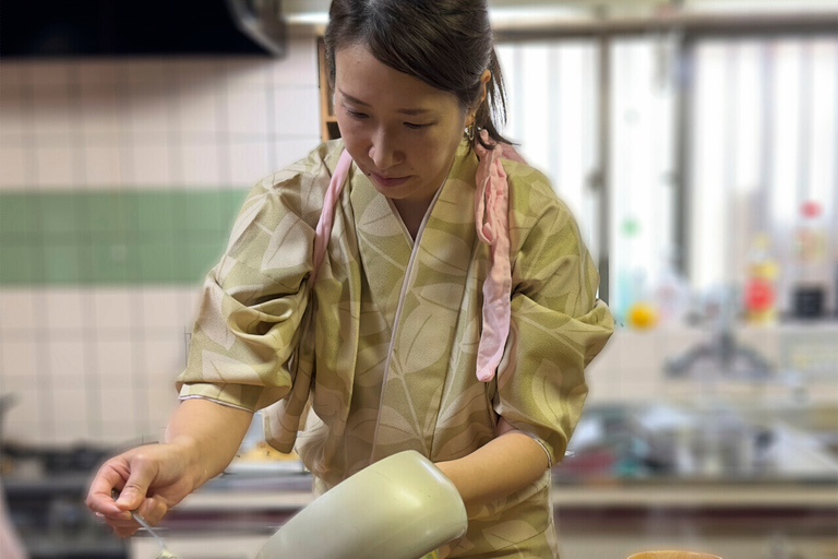 Osaka Authentic Tempura &amp; Miso Soup Japan Cooking Class