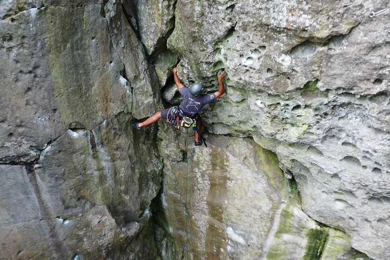 ساو ميغيل: تجربة تسلق الصخور في وادي أغوا دي باو