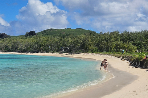 Mauritius Catamaran Cruise: 3 North Island with Lunch Drinks