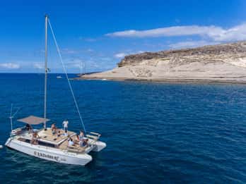 Costa Adeje: Excursión en Catamarán, Snorkel, Aperitivos y Bebidas