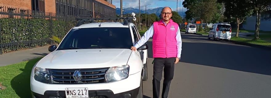 Transfer de ida e volta de carro particular de/para o Aeroporto El Dorado de Bogotá