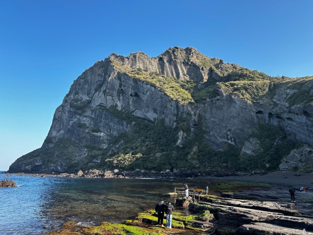 Visit UNESCO Natural Heritage Private Tour by a Certificated Guide in Jeju Island, South Korea