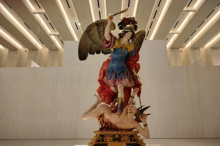 Royal Palace + Royal Collections Gallery Guided Tour Royal Palace and Royal Galleries Collection