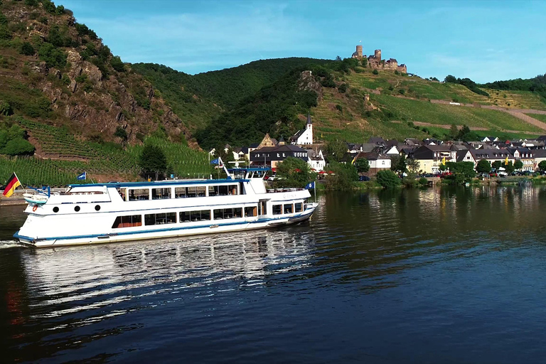 Alken: rondvaart over Oberfell en MoselkernRondvaart per boot 2 uur