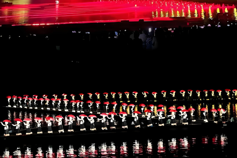 Guilin: Li River Cruise, Ruyi Peak, & Sanjie Liu Show