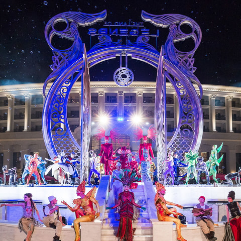 Antalya: Land of Legends Night Show with Boat Parade