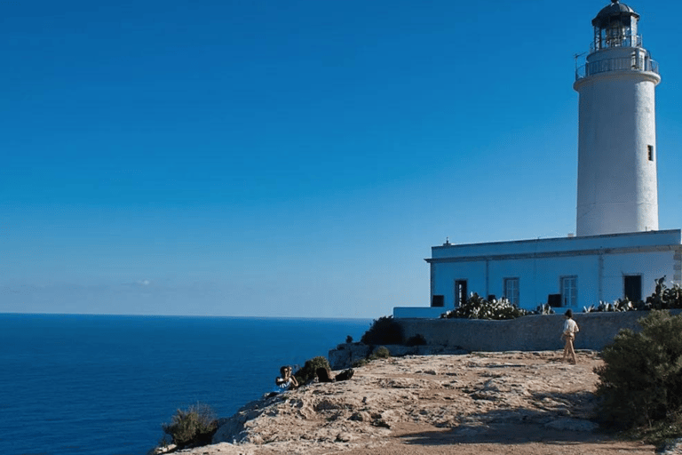 Ibiza: excursão de barco de dia inteiro a Formentera com almoço e mergulho com snorkel