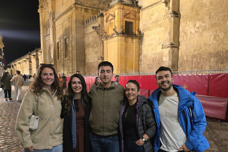 Cordoue : visite de la mosquée-cathédrale, du pont romain et du quartier juif.Cordoue : visite guidée de la mosquée-cathédrale, du pont romain et du quartier juif.