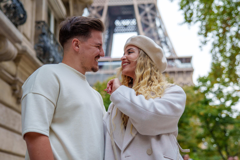 Paris - Eiffeltornet Fotografering i Eiffeltornet med ett proffs