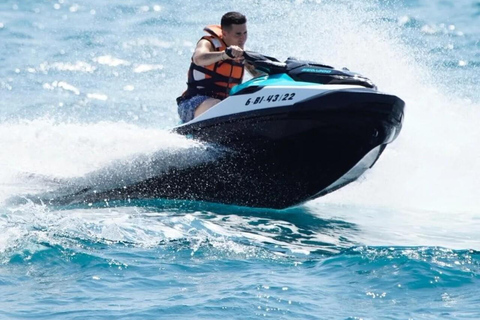 Louer un Jet Ski sans permis à BarceloneLocation de jet ski sans permis - 1 heure