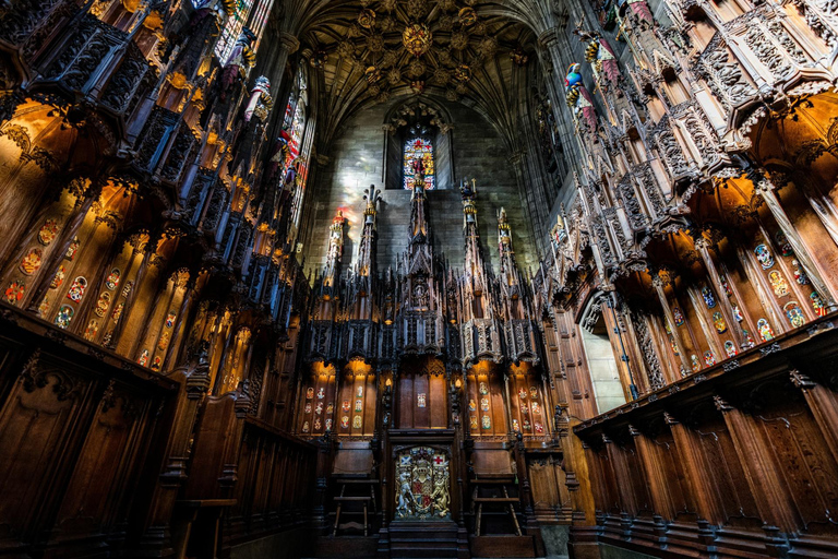St Giles' Cathedral and Edinburgh Old Town Private Tour