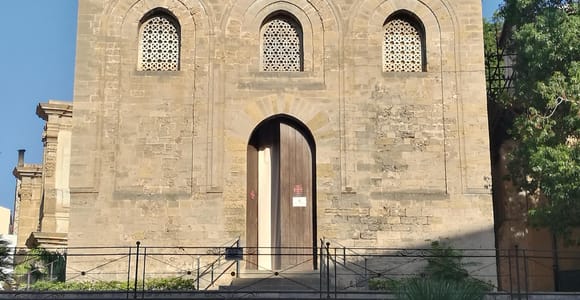 Palermo: Monuments & Ballarò Street Food Tasting Tour